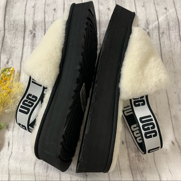 Women's UGG Disco Slide White Sheepskin - Picture 10 of 14